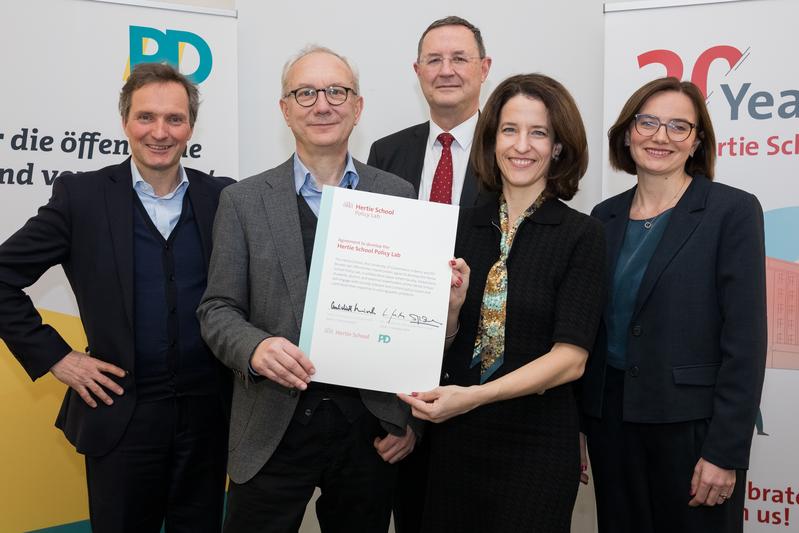 Hertie School startet Policy Lab