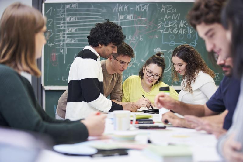 Das topMINT-Orientierungssemester am KIT bietet Unterstützung bei der Studienwahl und -vorbereitung. (Foto: Magali Hauser, KIT)