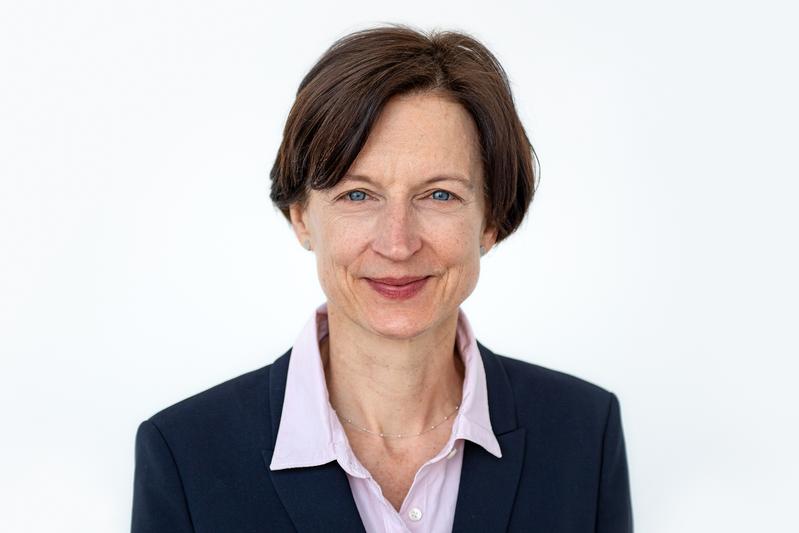 Prof. Dr. Simone Hettmer