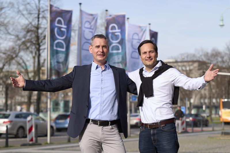 Die Präsidenten des Pneumologie-Kongresses 2024 in Mannheim: Professor Michael Kreuter (links) und Dr. Hubert Schädler.
