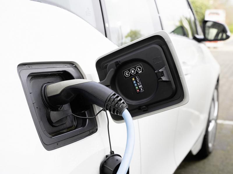 Plastic components in charging plugs for electric cars contain flame retardants, as do many other electronic products, textiles and furniture. 