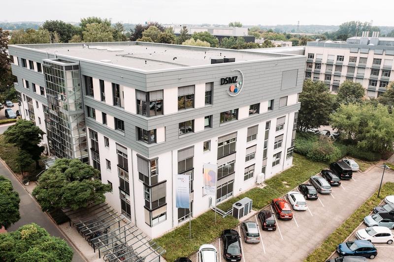 Main building of the Leibniz Institute DSMZ on the Science Campus Braunschweig-Süd