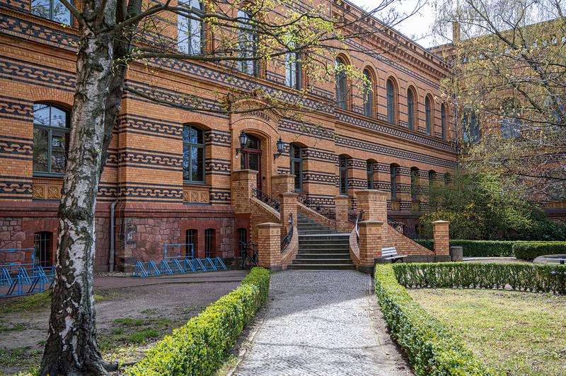 Die Meckelschen Sammlungen befinden sich im Institut für Anatomie und Zellbiologie der Universitätsmedizin Halle.