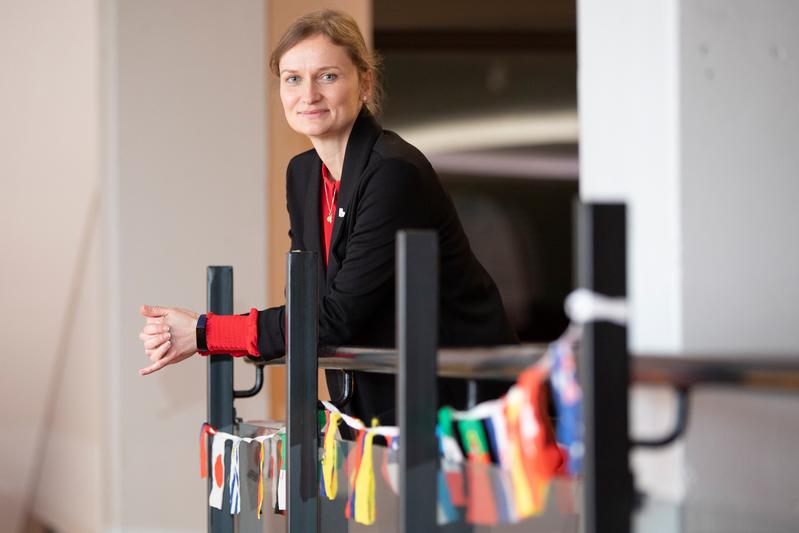 Immer ansprechbar: Julia Holz koordiniert die Arbeit des Welcome Centers.