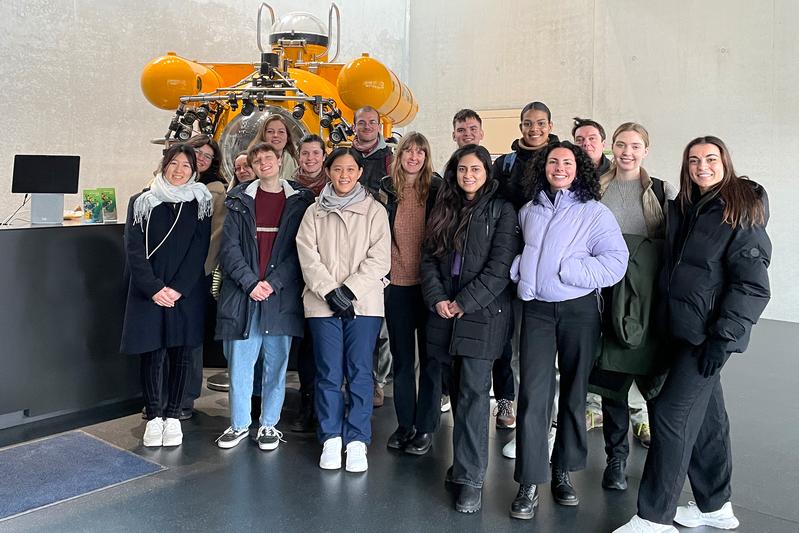 Participants of the GAME project 2024 in front of research submersible JAGO at GEOMAR. 