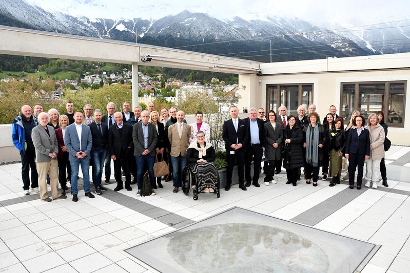 Am 18. April trafen sich die Mitglieder der Tiroler Ethikkommission zu ihrer 500. Sitzung.