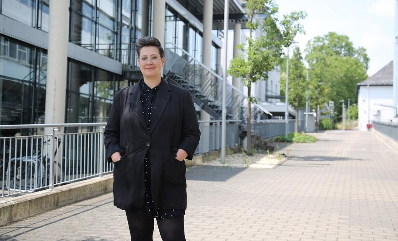 Setzt sich künftig auch auf Landesebene für Gleichstellung ein: Dr. Tanja Gnosa, zentrale Gleichstellungsbeauftragte der Universität Koblenz. Bild: Universität Koblenz