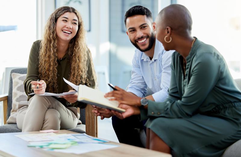 Mit den beiden neuen Studienschwerpunkten "International Business" und "Human Resources“ können sich Studierende im Bachelor "Business Administration" an der IST-Hochschule ab sofort noch gezielter qualifizieren.