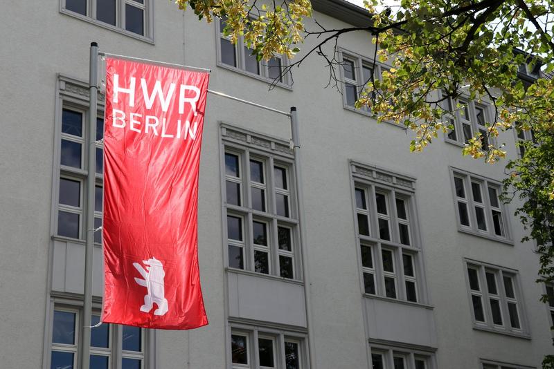 HWR Berlin verstärkt mit Berufung vier neuer praxiserfahrener Wissenschaftler*innen Lehre und Forschung in den Disziplinen Betriebs- und Volkswirtschaftslehre, Wirtschaftsmathematik, Nachhaltigkeit und Informatik.