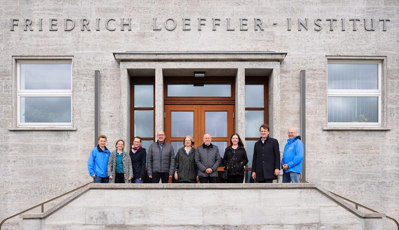  Kick-off-Treffen mit Vertreterinnen und Vertretern der JLU, des FLI, der Berufsgenossenschaft RCI und des Bundesarbeitsministeriums auf der Insel Riems.