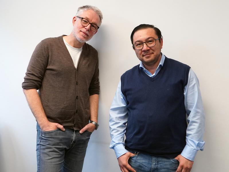 Das Bild zeigt die beiden hauptverantwortlichen Autoren der Studie (von rechts): Dr. Sharof Khudayberdiev und Professor Dr. Marco Rust.