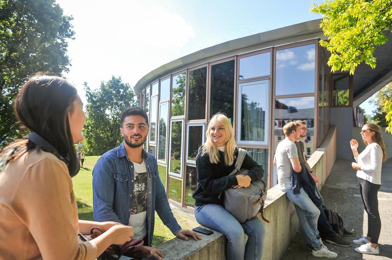 Das CWUR World University Ranking 2024 zählt die Universität Hohenheim zu den top 4,2 Prozent von insgesamt 20.966 gelisteten Universitäten aus aller Welt.