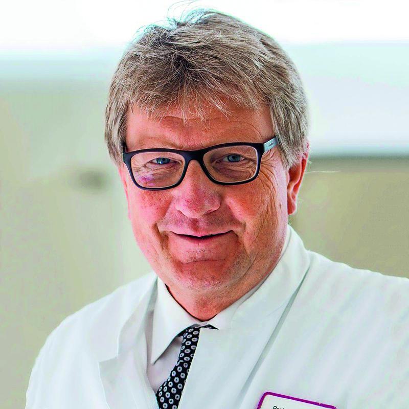 Prof. Dr. med. Michael Böhm,  Mitglied des Wissenschaftlichen Beirats der Deutschen Herzstiftung, Direktor der Klinik für Innere Medizin III am Universitätsklinikum des Saarlandes
