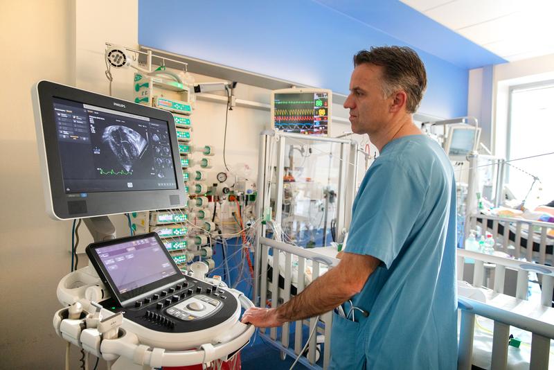 Tracking down the effects of thymus removal in paediatric heart surgery: Associate Professor Dr Martin Böhne. 
