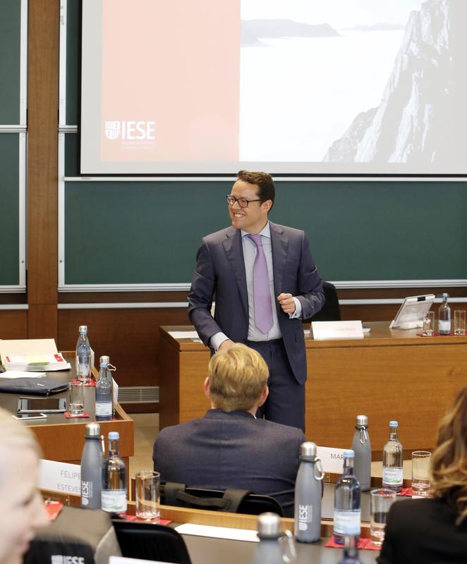 Laut Financial Times ist die IESE Business School Vizeweltmeister in der Weiterbildung von Manager:innen