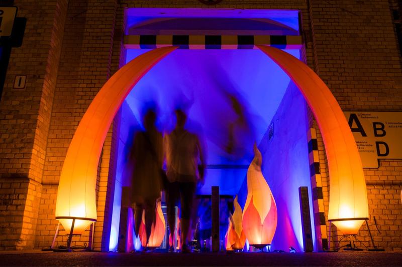 Lichtinstallationen bei der Langen Nacht der Wissenschaften