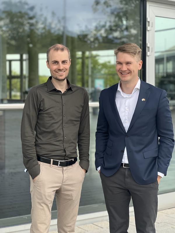 Philipp Koch from DFKI's AI in Medical Image and Signal Processing research department and Teemu Heikkilä, CEO Emblica