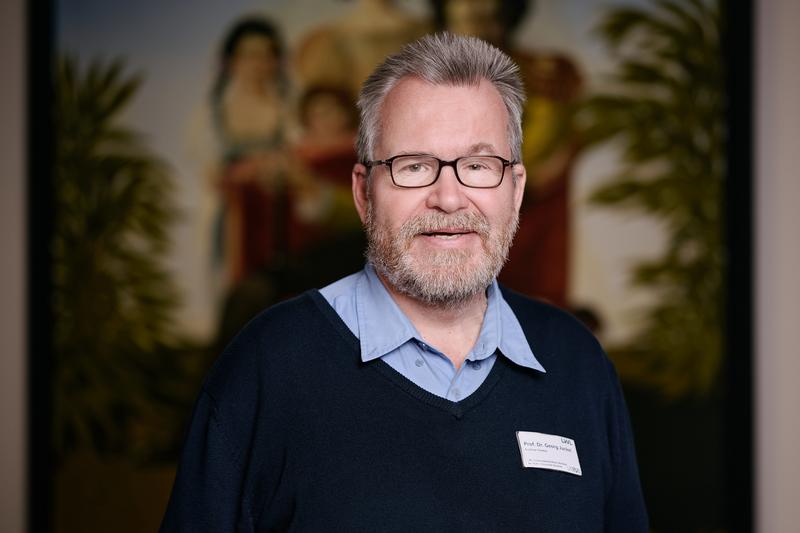 Spezialsprechstunde Einsamkeit im LWL-Universitätsklinikum Bochum: Prof. Georg Juckel und sein Behandlungsteam sprechen hier über Wege aus der Einsamkeit.