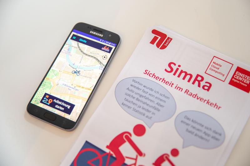 Mit der SimRa-App können Daten gefährlicher Situationen für Radfahrende erfasst und kategorisiert werden. Die App soll helfen, den Radverkehr sicherer zu machen.