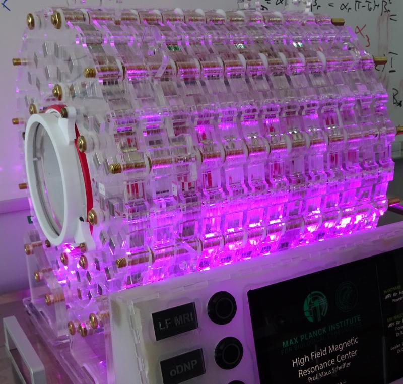 Simplified model of the low-field magnetic resonance tomograph as it will be presented at the 73rd Lindau Nobel Laureate Meeting on July 5