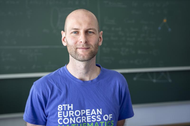 Prof. Dr. Stefan Glock, Juniorprofessor für Diskrete Mathematik an der Universität Passau.