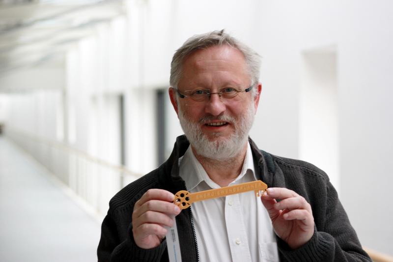Prof. Dr. Markus Löffler vom Westfälischen Energieinstitut ist Spezialist für Hochspannungstechnik und fordert ein Umdenken in der Energiepolitik. Sein Schlüssel zur Energiewende liegt unter anderem in der stärkeren Nutzung steuerbarer Kraftwerke.