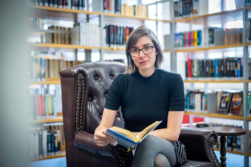 Sandra Holtgreve hat für ihre Dissertation den Dissertationspreis der Deutschen Gesellschaft für Soziale Arbeit erhalten.