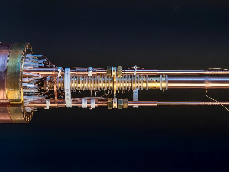 Penning ion trap used for determining the nuclear magnetic properties of ⁹Be.