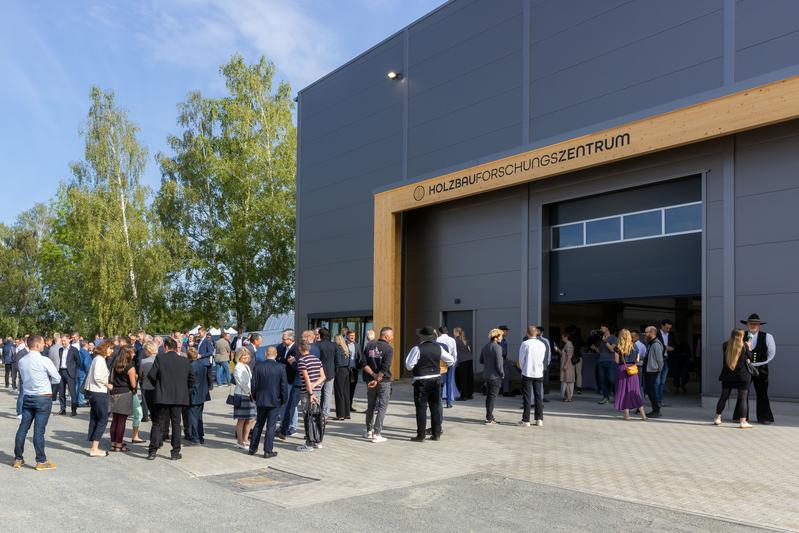 Das neue HolzBauForschungsZentrum