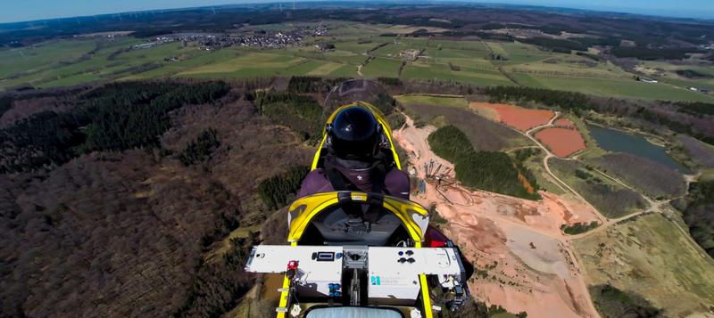 Tragschrauber des AMLS der Hochschule Koblenz während eines Messfluges im Rahmen eines Forschungsprojektes (mDrones4Rivers)