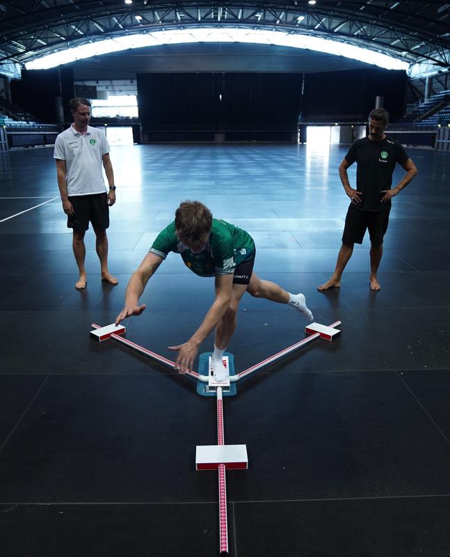 Mit einem eigens entwickelten Testverfahren unterstützen Experten des Zentrums für Sport- und Bewegungsmedizin des Universitätsklinikums Leipzig den Nachwuchs der SC DHfK-Handballer bei der Vorbereitung 