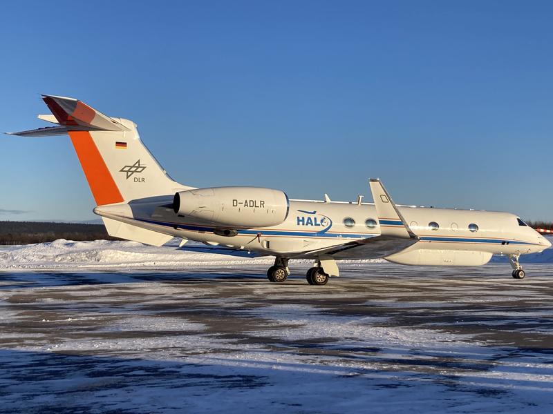 Das Forschungsflugzeug HALO in der Arktis.