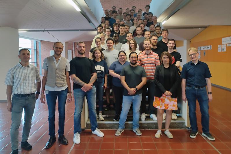 Teilnehmerinnen und Teilnehmer des gemeinsamen Masterseminars der Technischen Hochschulen Würzburg-Schweinfurt und Aschaffenburg sowie der Hochschule Coburg im Sommersemester 2024