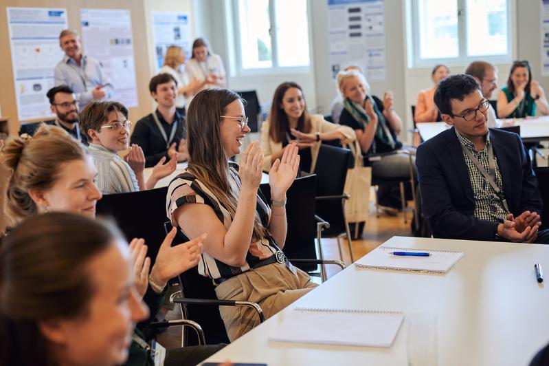 Wie bei der Premiere der Veranstaltung im Jahr 2022 stehen Nachwuchswissenschaftlerinnen und -wissenschaftler im Fokus. 