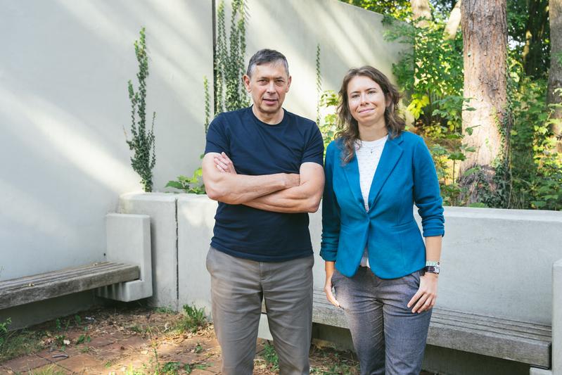  Dirk Jancke (links) und Ruxandra Barzan vom Bochumer Forschungsteam 