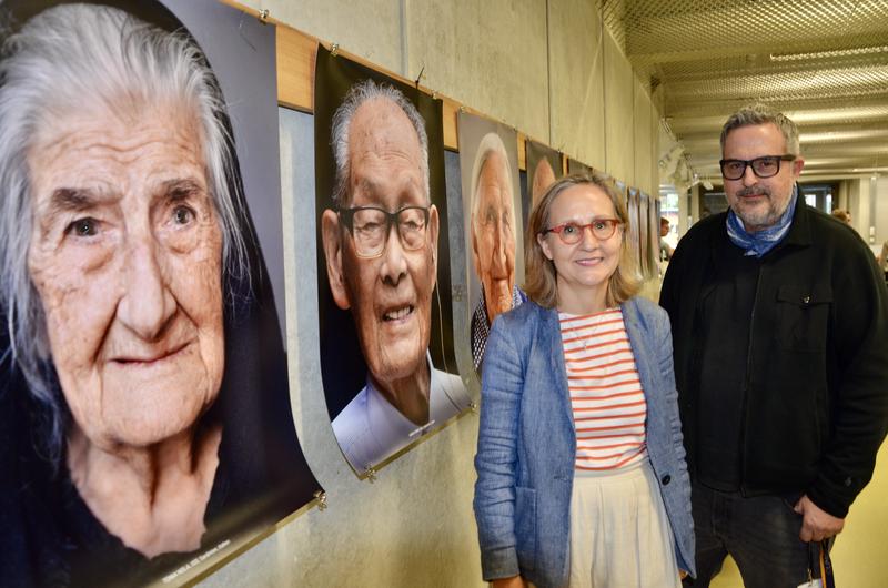 Bilder eines Jahrhunderts: Gesellschaft für Geriatrie unterstützt Klinik-Ausstellung mit eindrucksvollen Porträts von Hundertjährigen aus aller Welt