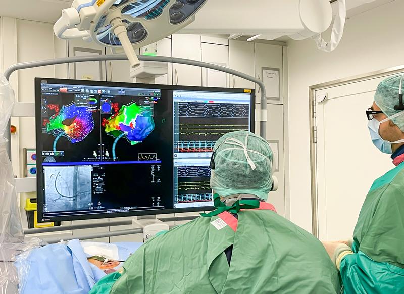 More precise visualization of the heart: The Optrell mapping catheter uses highly sensitive electrodes that are in direct contact with the inner wall of the heart during the examination and record the electrical activity in real time.