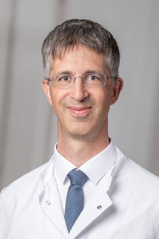 Professor Patrick Schuler ist neuer Direktor der Klinik für Hals-, Nasen- und Ohrenheilkunde am Universitätsklinikum Heidelberg.