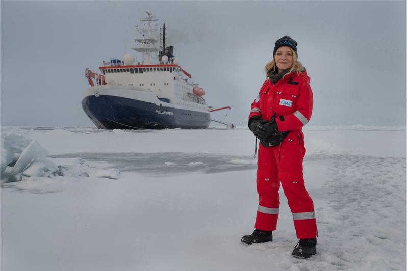 Antje Boetius, Direktorin des Alfred-Wegener-Instituts und Fahrtleiterin von ArcWatch-1 im Nordpolarmeer während der Expedition ArcWatch-1. 