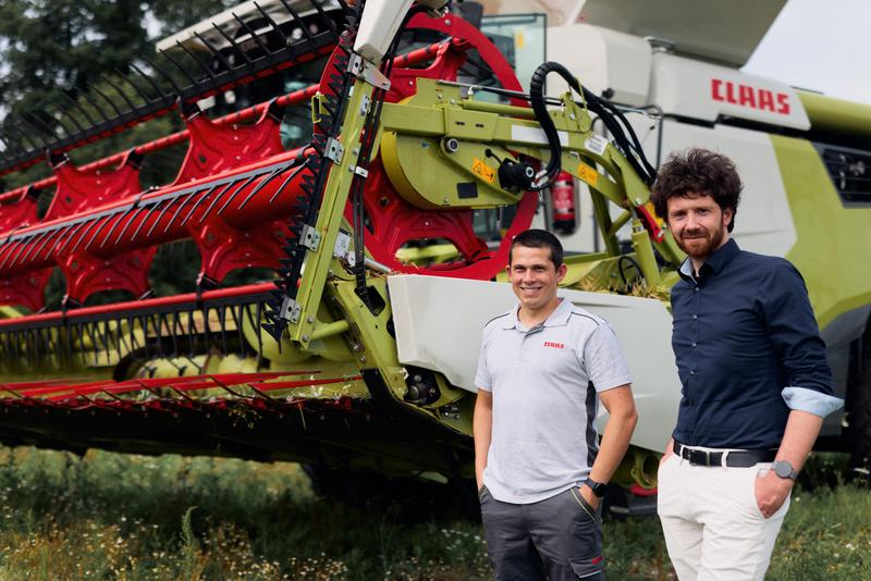 Mirco Felske (l.) hat an der HSBI den Masterstudiengang Optimierung und Simulation absolviert und schon seine Masterarbeit über simulierte Bilder in der Objekterkennung im Claas-Konzern geschrieben. Betreut hat ihn Prof. Dr. Jonas Ide (r.).