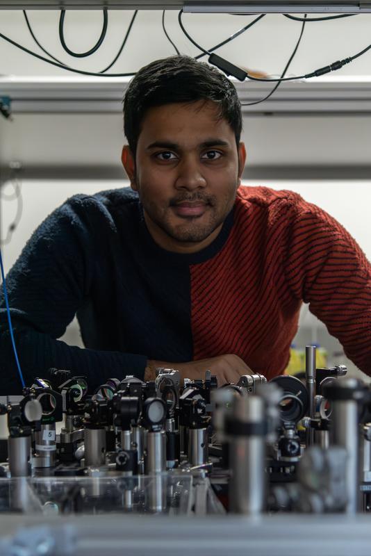 Anchit Srivastava, Doctoral Student in the research group “Femtosecond Fieldoscopy” led by Dr. Hanieh Fattahi