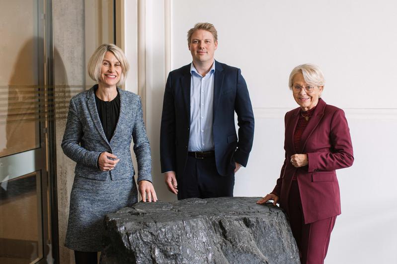 Prof. Dr. Sundhild Kleingärtner, Wissenschaftliche Direktorin, Tim Pfenner, Kaufmännischer Geschäftsführer, und Bärbel Bergerhoff-Wodopia, Kuratoriumsvorsitzende (v.l.). 