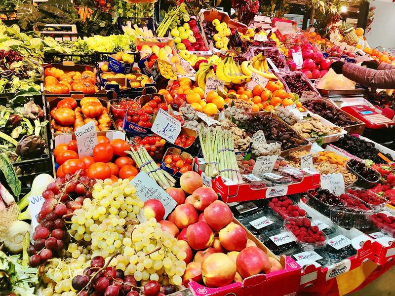 Jedes Jahr landen 11 Millionen Tonnen Lebensmittelabfälle in Deutschland im Müll. Die Vermeidung von Lebensmittelabfällen steht im Fokus der öffentlichen Vorlesung des Fachgebiets für Kreislaufwirtschaft und Recyclingtechnologie der TU Berlin.