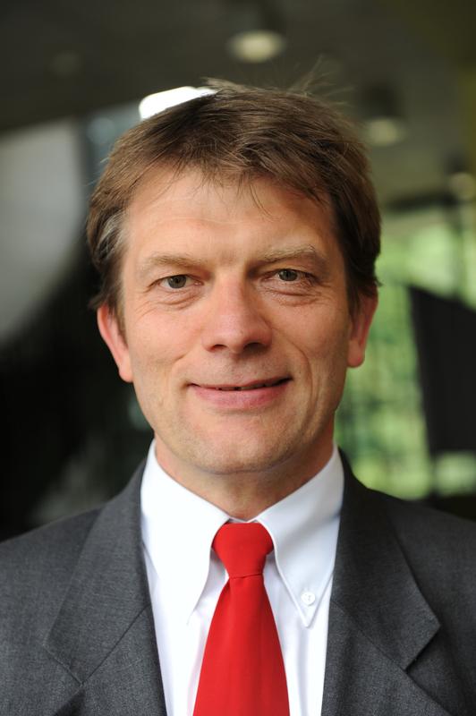 Dr. Luitpold Rampeltshammer, Leiter der Kooperationsstelle Wissenschaft und Arbeitswelt KoWA.