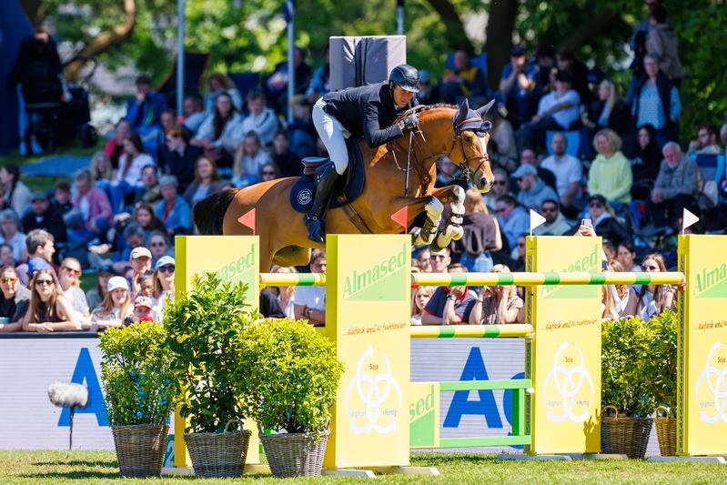 Deutsches Spring- und Dressur-Derby 2024 in Hamburg