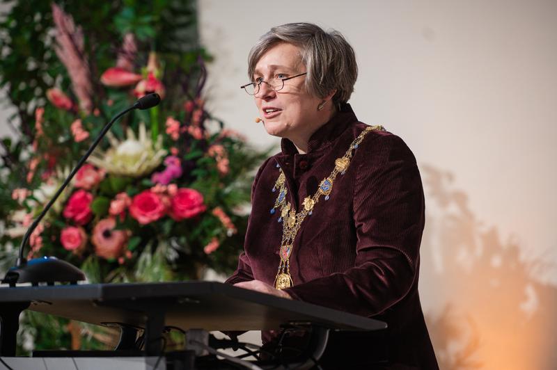 JLU-Präsidentin Prof. Dr. Katharina Lorenz berichtet zur aktuellen Lage der Universität.