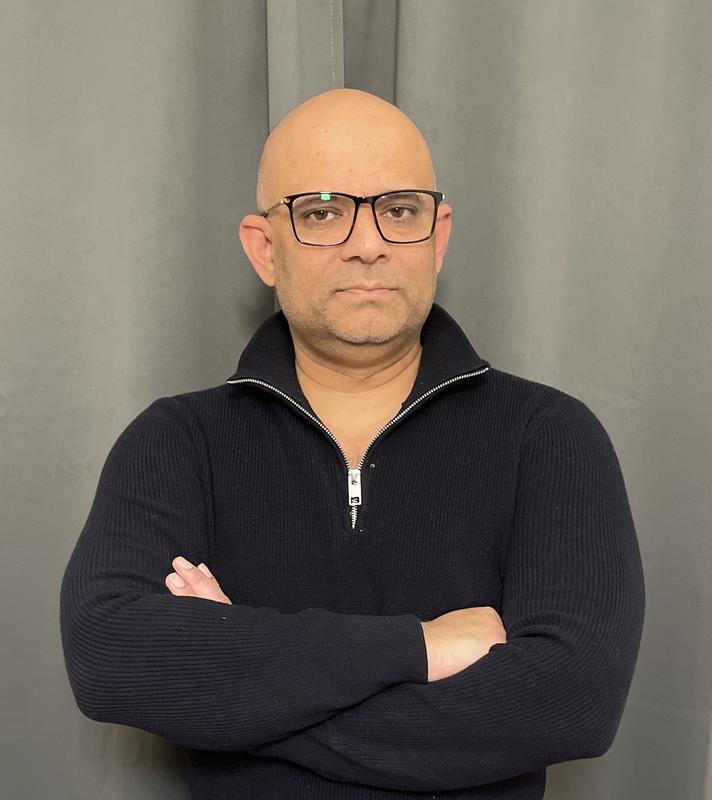 The European Research Council (ERC) has announced that it will support planetary scientist Dr. Nozair Khawaja with an ERC Consolidator Grant to research Enceladus, an icy moon of Saturn.