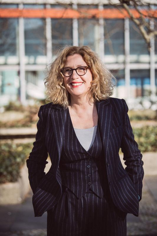 Schader-Preisträgerin 2025 ist Martina Löw, Professorin für Planungs- und Architektursoziologie an der TU Berlin.
