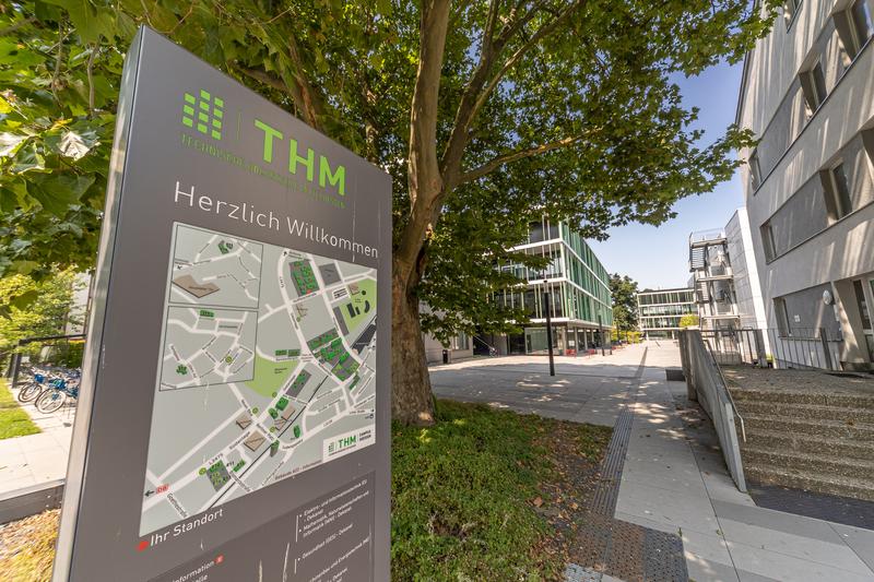 Berufsbegleitend studieren an der TH Mittelhessen 