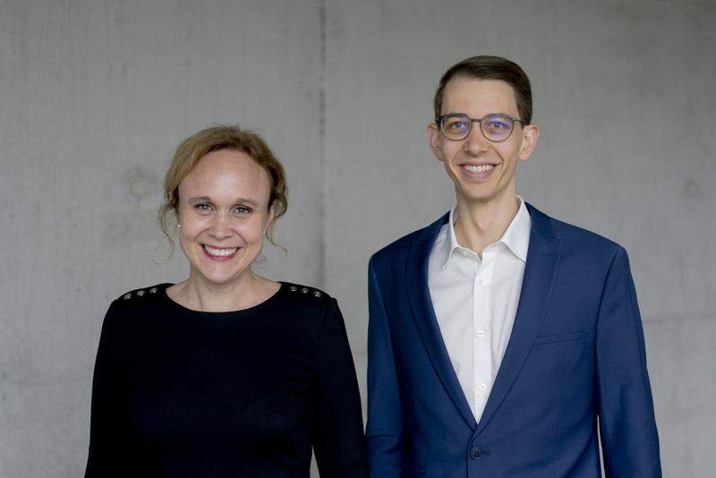 HM-Professorin Silja Grawert und Dr. Jonas Freibauer erforschen das Anlageverhalten bei Trading Apps in einer Studie mit der Universität Trier